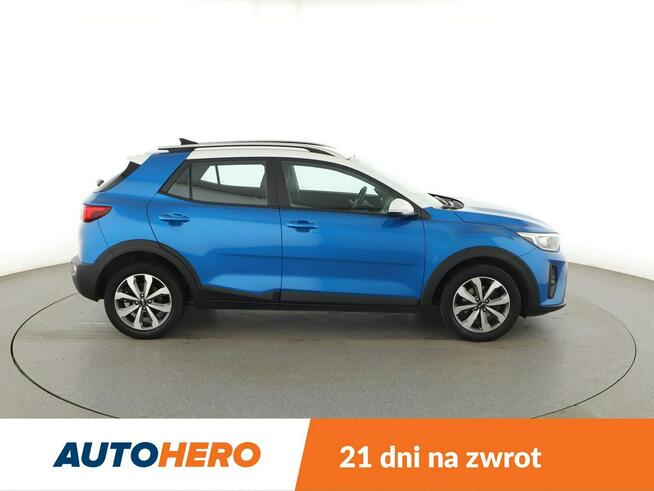 Kia Stonic automat klima auto grzane fotele navi kamera i czujniki parkowania