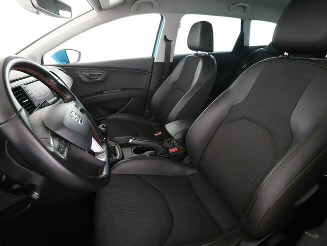 Seat Leon full LED navi klima auto grzane fotele czujniki pakowania