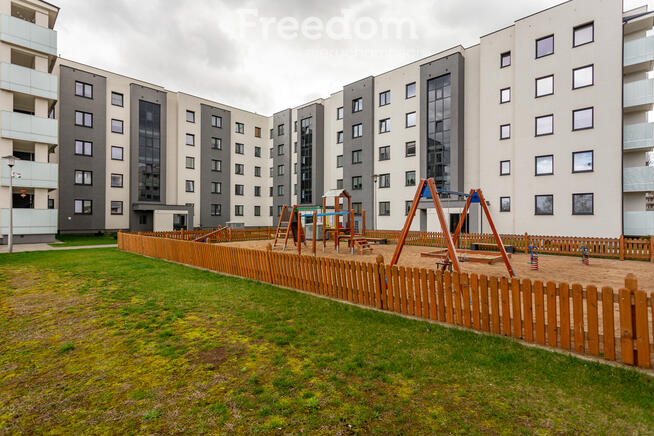 Mieszkanie 2 - pokojowe, blok z windą