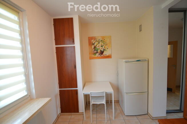 Kawalerka z balkonem.