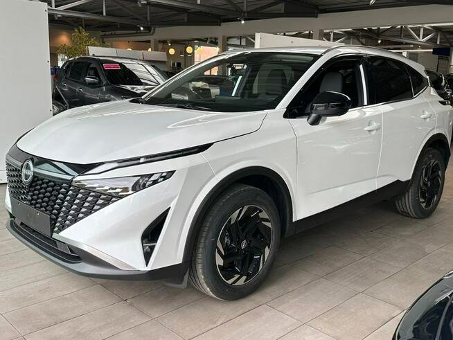 Nissan Qashqai N-Connecta 140KM Wyprzedaż Pakiet zimowy ! Super Niska Cena !