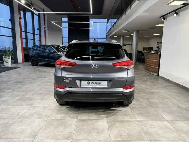 Hyundai Tucson 1.6GDI 132KM M6 2018 r., salon PL, komplet opon, serwisowany, NAVI