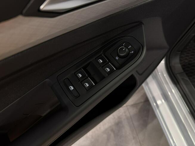 Volkswagen Golf VAT 23% Variant Life 1.5TSI mHEV 130KM DSG 2022 r., salon PL, I wł.