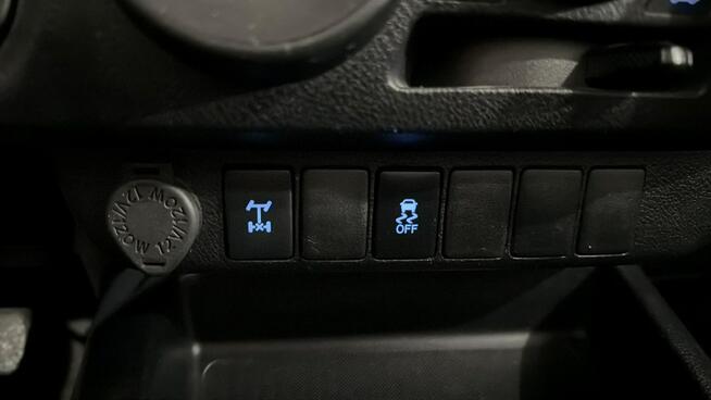 Toyota Hilux 2.4 D-4D Single Cab DLX