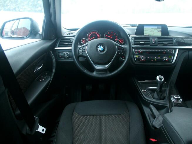 BMW 320 F30 F31 2.0 D 184 KM xDrive LUXURY BiXenon NAVI Grzane FOTELE Serwis !