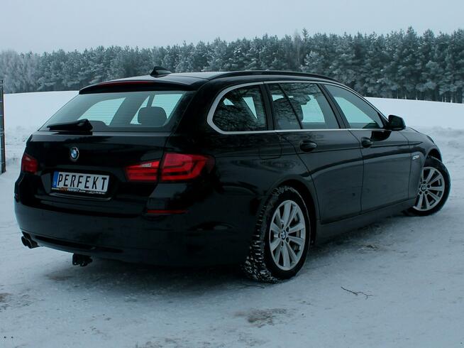 BMW 520 F10 F11 2.0 D 184 KM Automat BIXENON Duża NAVI Pół SKÓRY Serwis HAK !