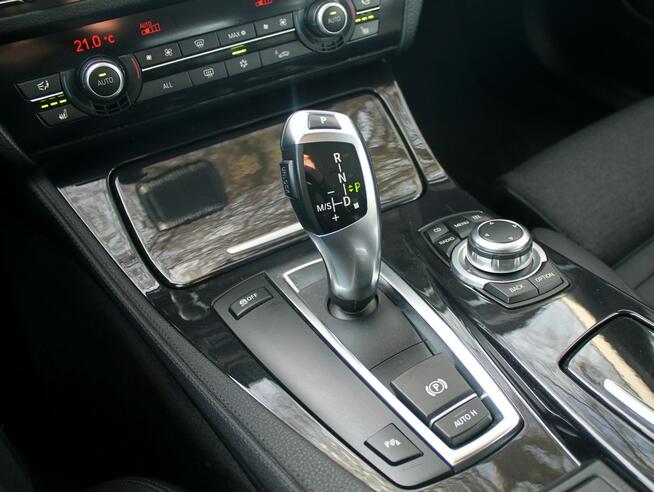 BMW 520 F10 F11 2.0 D 184 KM Automat BIXENON Duża NAVI Pół SKÓRY Serwis HAK !