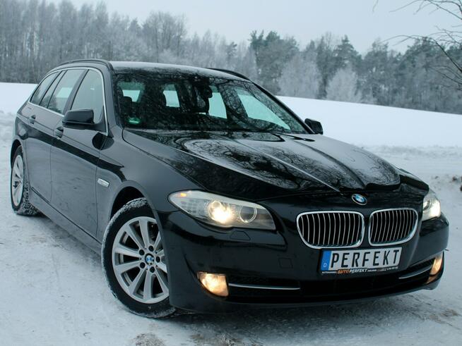 BMW 520 F10 F11 2.0 D 184 KM Automat BIXENON Duża NAVI Pół SKÓRY Serwis HAK !