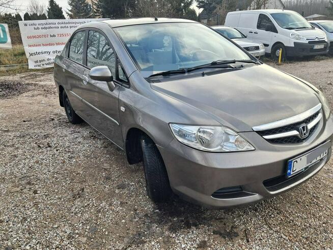 Honda City niskie przebieg, super do miasta 1.4 benzyna Tanie Auta Fasty