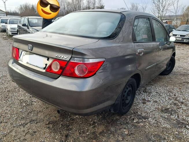 Honda City niskie przebieg, super do miasta 1.4 benzyna Tanie Auta Fasty