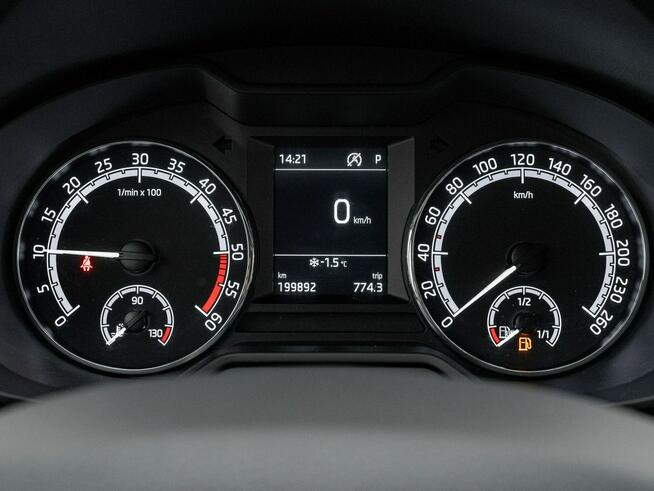 Škoda Octavia 2.0 TDI Ambition DSG 2 stref klima Cz.park Salon PL VAT 23%