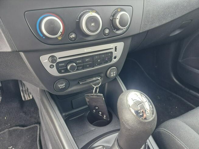 Renault Megane 1.6 16V benzyna TOM TOM edition 101000 km nowe hamulce i opony! rej PL