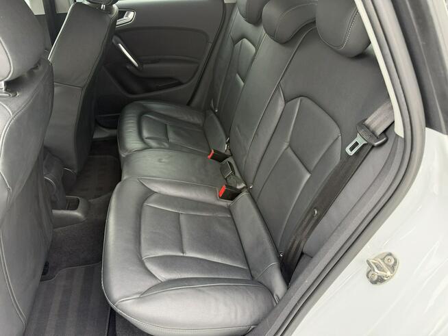 Audi A1 Skóra. Ksenon. Led . Navi . S-Line.