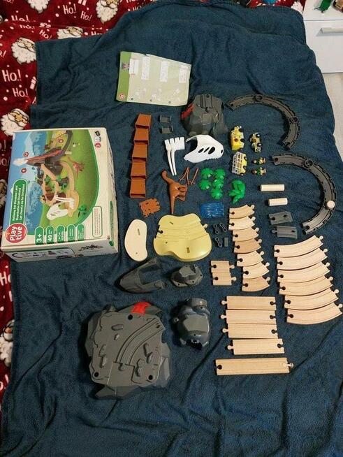 drewniana kolejka park dinozaurów Paytivi