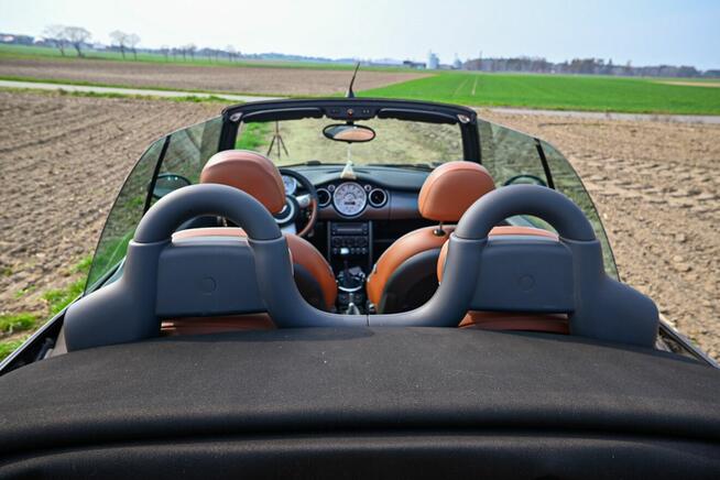 Mini Cooper Cabrio SIDEWALK