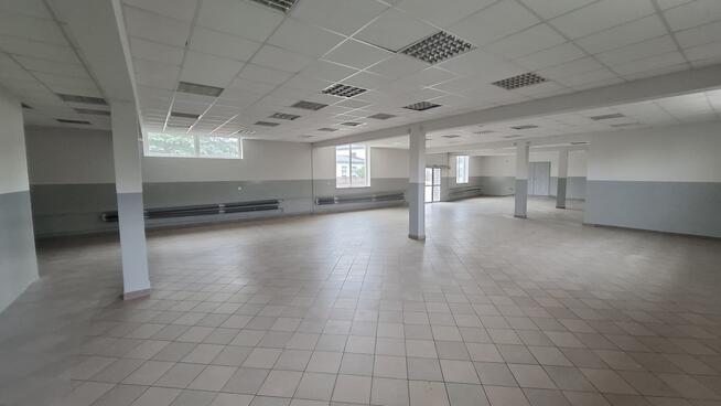 Lokal usługowy 470m² w centrum Troszyna + parking
