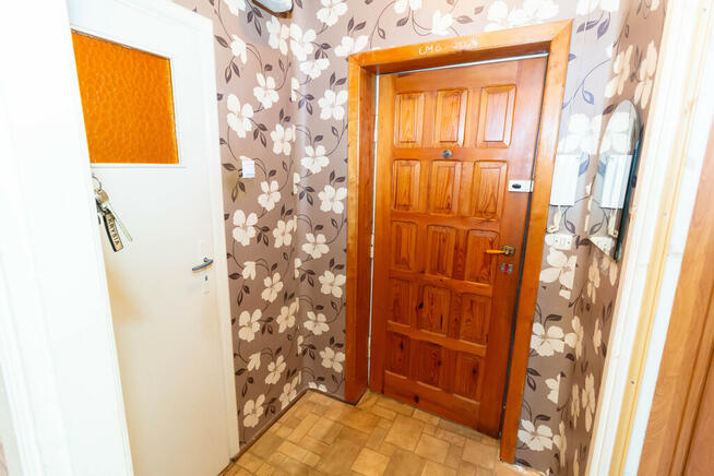 Widna kawalerka, 1 piętro, ul. Sienkiewicza 27,3m2