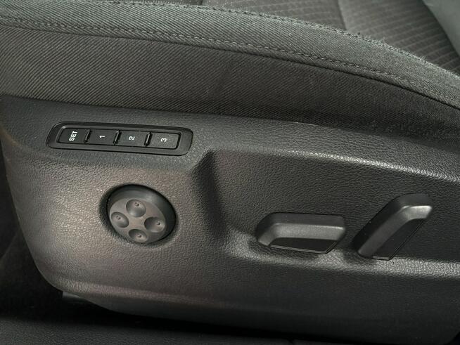 Superb 2.0 TDI 140km Business BIXENON navi HAK pamięć foteli SERW 2016