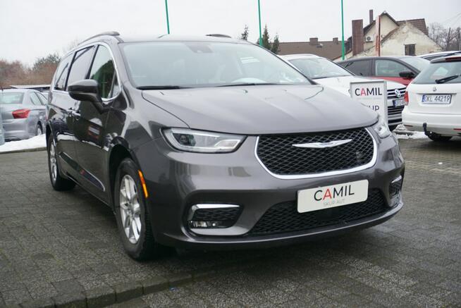 Chrysler Pacifica zarejestrowany, ubezpieczony