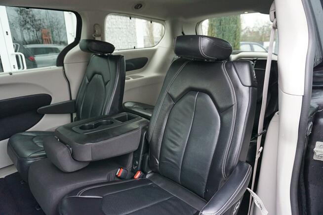 Chrysler Pacifica zarejestrowany, ubezpieczony