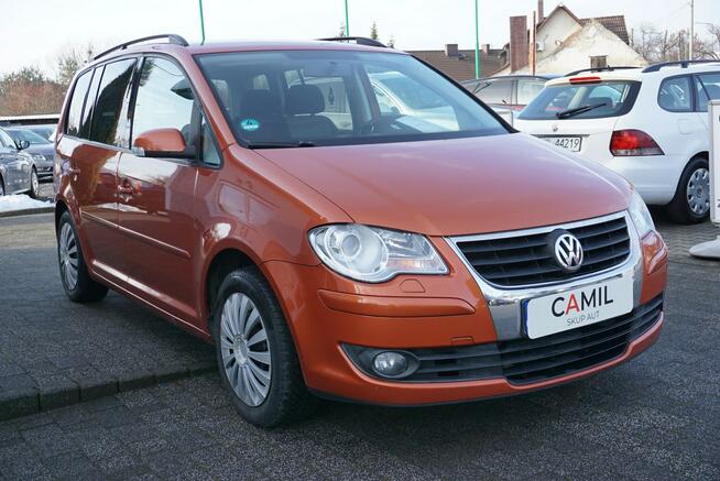 Volkswagen Touran zarejestrowany, ubezpieczony