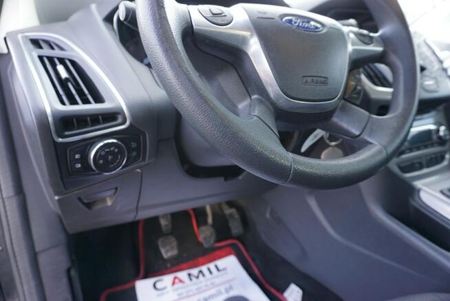 Ford Focus zarejestrowany, ubezpieczony