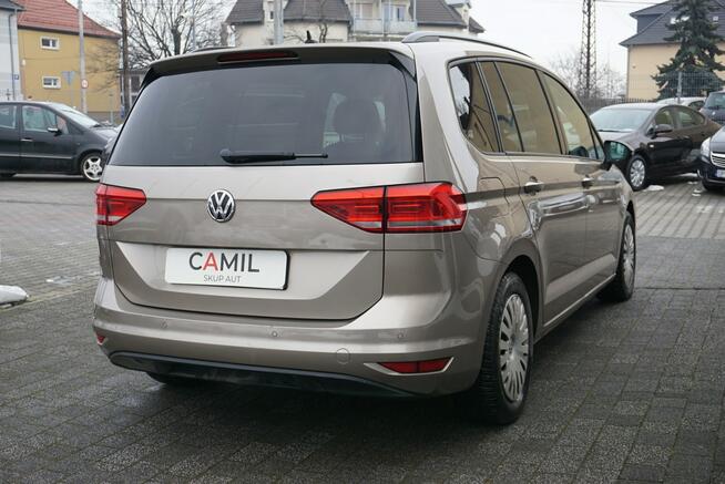 Volkswagen Touran zarejestrowany, ubezpieczony