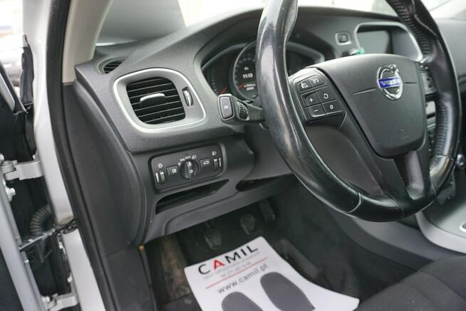 Volvo V40 zarejestrowany, ubezpieczony