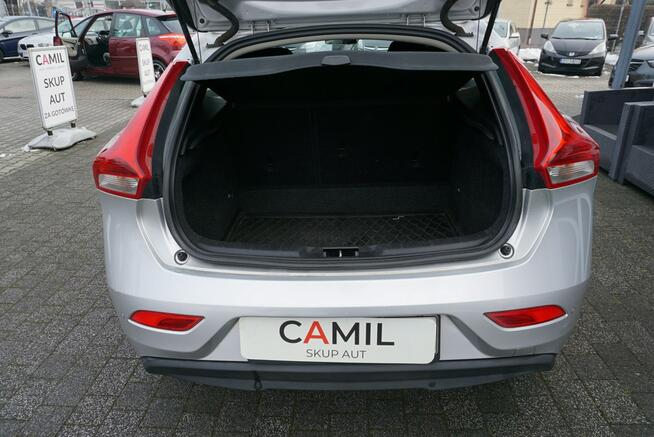 Volvo V40 zarejestrowany, ubezpieczony