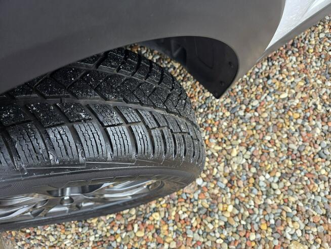 Hyundai Tucson 1.7 140PS CRDI Klimatronic LED Navi Kamera Cofania Automat