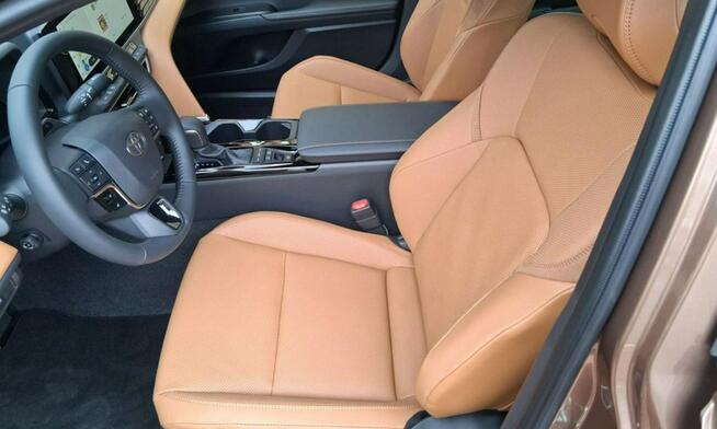 Toyota Camry Prestige, rabat: 29 372 zł, Dostępne różne wersje i kolory !