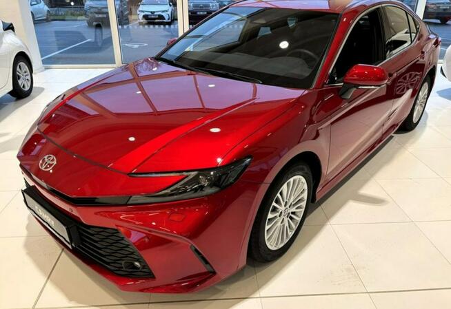 Toyota Camry Prestige, rabat: 29 372 zł, Dostępne różne wersje i kolory !