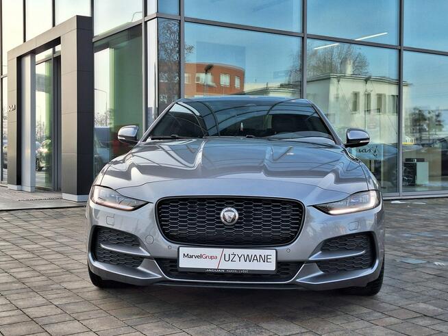 Jaguar XE 2.0D I4 204 KM AWD Auto SE 2023 EigerGrey /Skóra/ LED/ SalonPL / FV23%