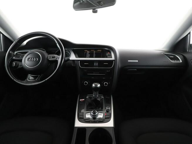 Audi A5 klima auto navi grzane fotele xenon/LED czujniki parkowania