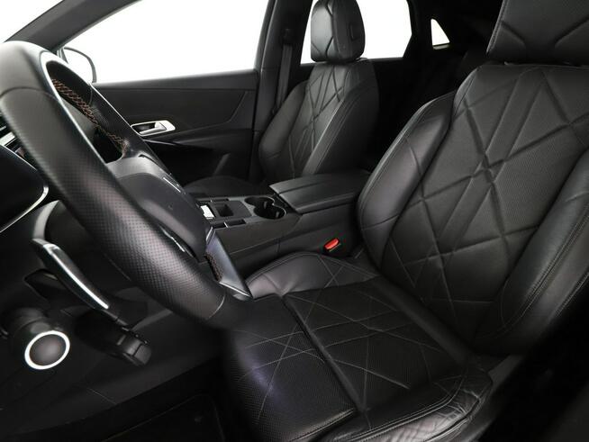 DS Automobiles DS 7 Crossback FV23% PHEV 4x4 skóra panorama full LED navi kamera ic zujniki parkowan