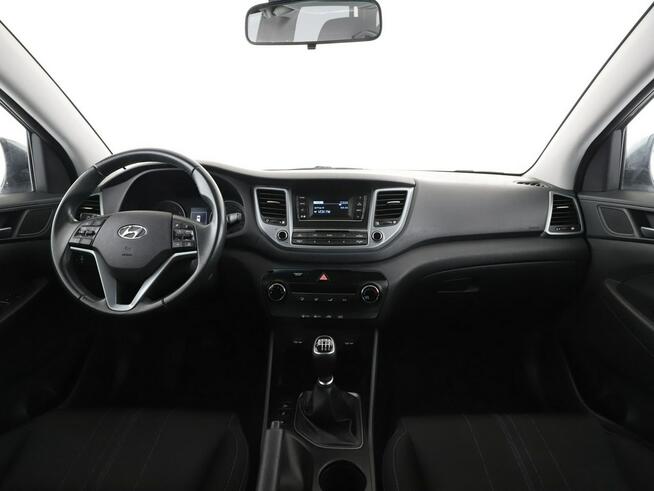 Hyundai Tucson LPG klima hak multifunkcja czujniki parkowania