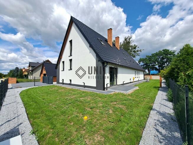 Kamieniec Wrocławski- Dom wolnostojący/Ogród/Garaż