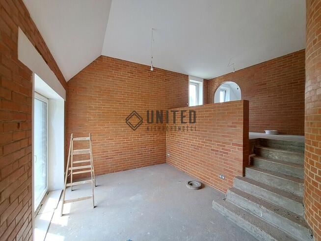 Kamieniec Wrocławski- Dom wolnostojący/Ogród/Garaż