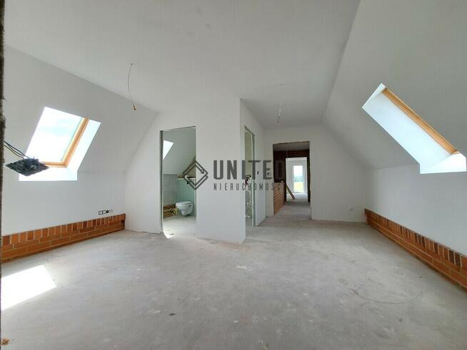 Kamieniec Wrocławski- Dom wolnostojący/Ogród/Garaż