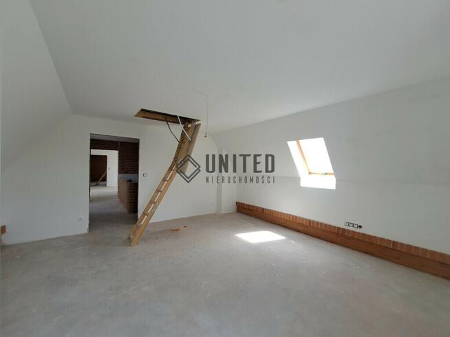 Kamieniec Wrocławski- Dom wolnostojący/Ogród/Garaż