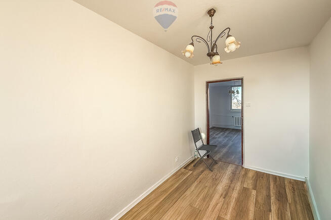 2 pokoje z loggią i widokiem – Łódź Górna, winda