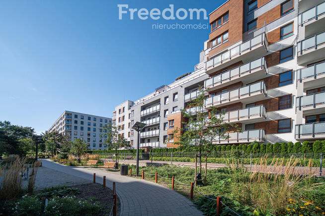 2 pokoje- w cenie garaż i komórka lokatorska