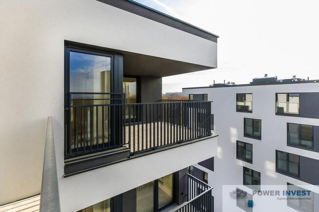 Jasne, mieszkanie 3-pokojowe z loggią, widok