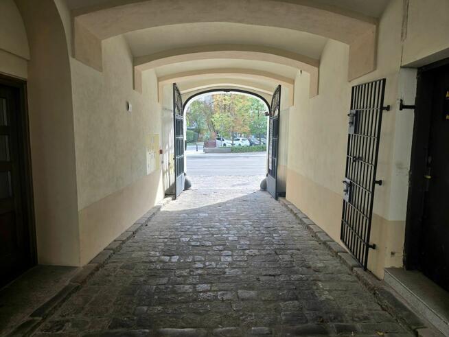 Mieszkanie Warszawa gm. Śródmieście Śródmieście, Plac Grzybowski