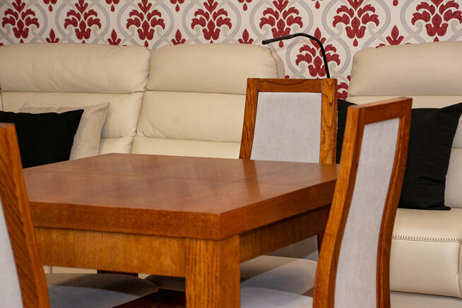 Stół Dębowy Rozkładany 85x85+2x55