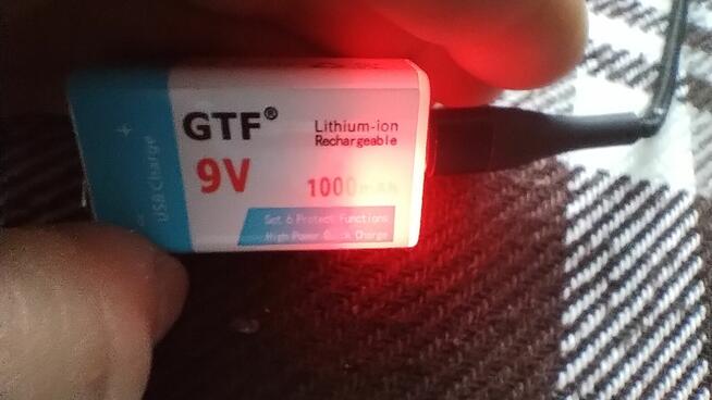 Akumulator 9v 6F22 ladowanie USB typ C.
