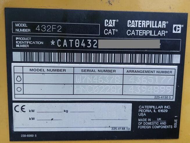 KOPARKO-ŁADOWARKA MARKI CATERPILLAR 432F2