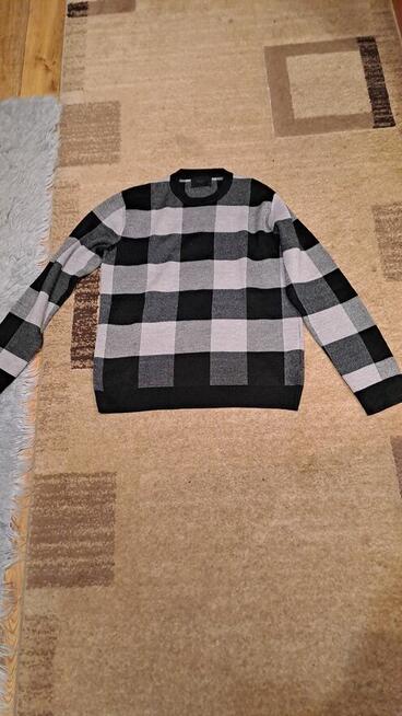 Sprzedam 4 sweterki męskie rozmiar M