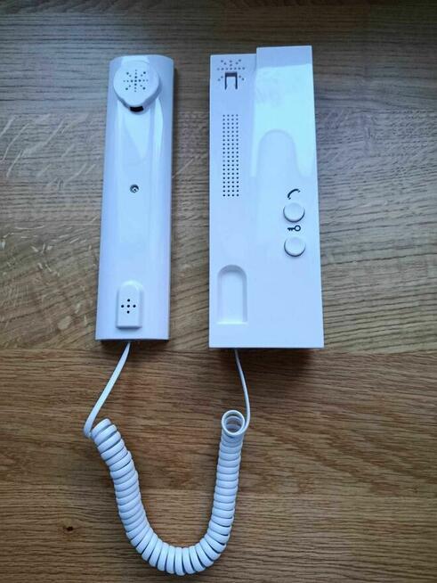 DOMOFON UNIFON z funkcją interkomu z serii SAGITTA