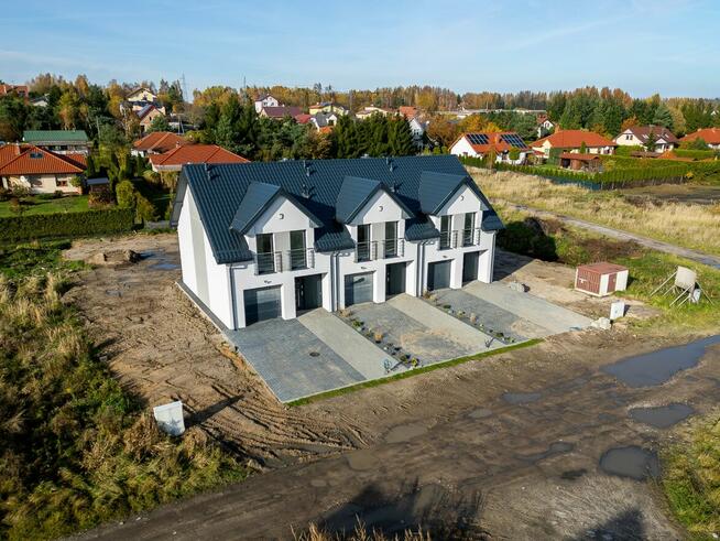 Nowoczesne Domy Szeregowe na Sprzedaż – Koszalin, ul. Tymian